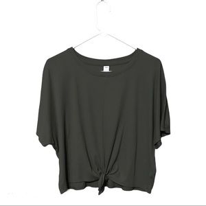 Old Navy Active Twist Front Top